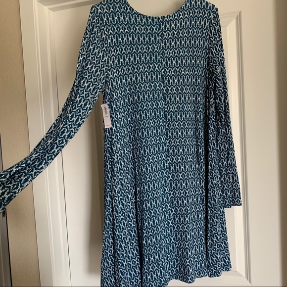 Long sleeve dress - Picture 5 of 6